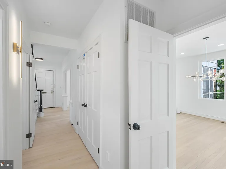 4400 Ridge St — Photo 14
