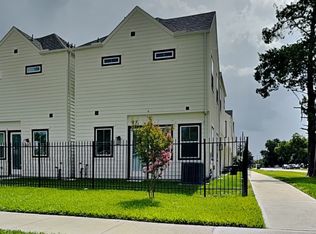 9902 Clark Rd #T, Houston, TX 77076