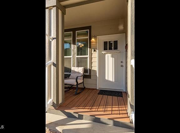 4th image of 17 Gitana Ave #144