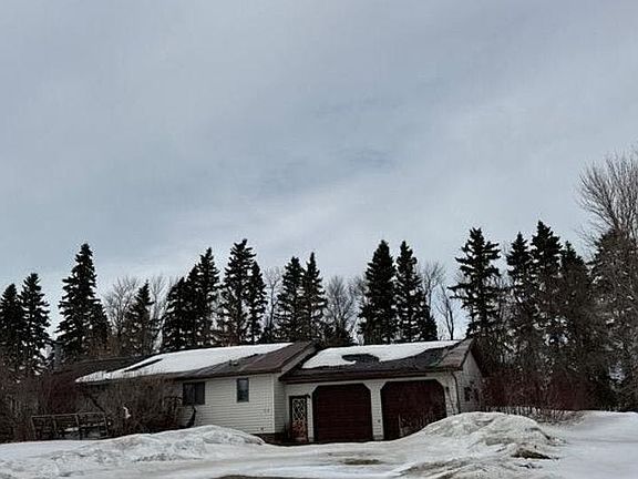 2nd image of 709 9th Ave E