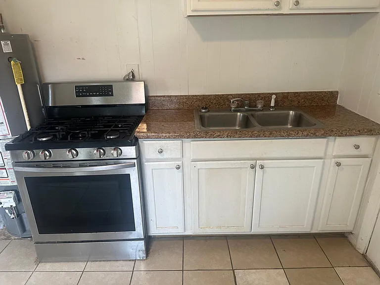 67 Carver Cir — Photo 3