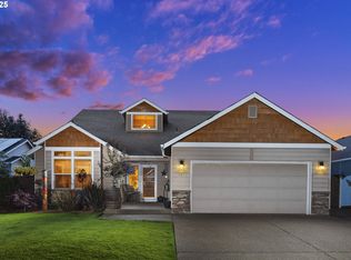 795 Meadowlawn Pl, Molalla, OR 97038
