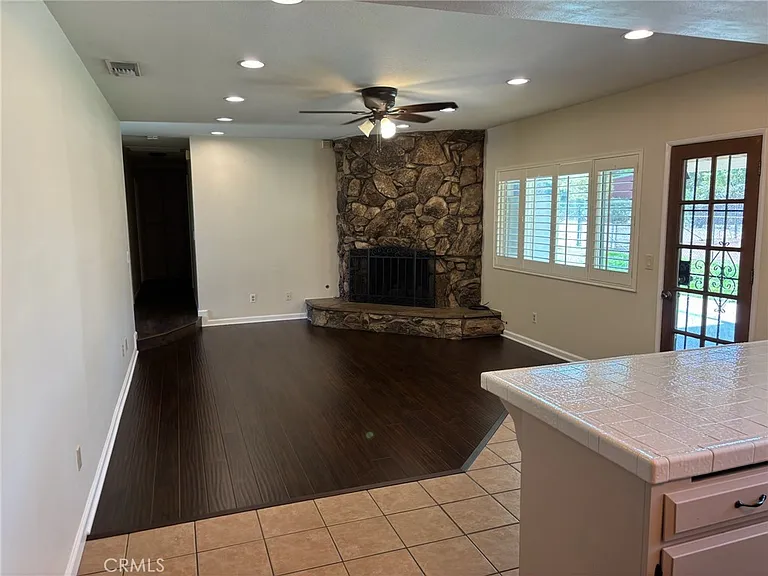 1192 Man O War Dr — Photo 26