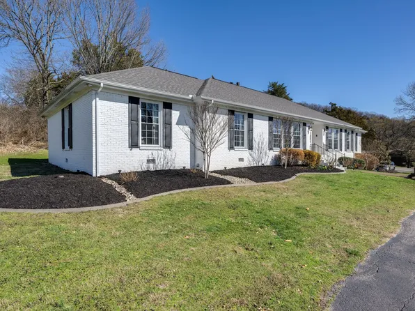 1801 Cromwell Dr, Nashville, TN 37215
