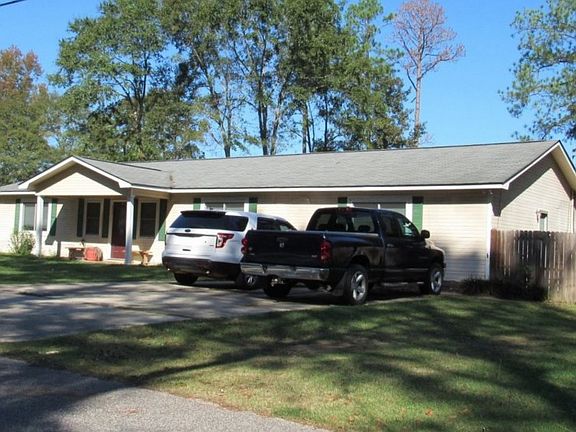 2nd image of 207 Pinecrest Dr