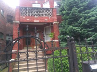 4041 W Nelson St, Chicago, IL 60641