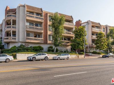 17130 Burbank Blvd UNIT 102, Encino, CA, 91316