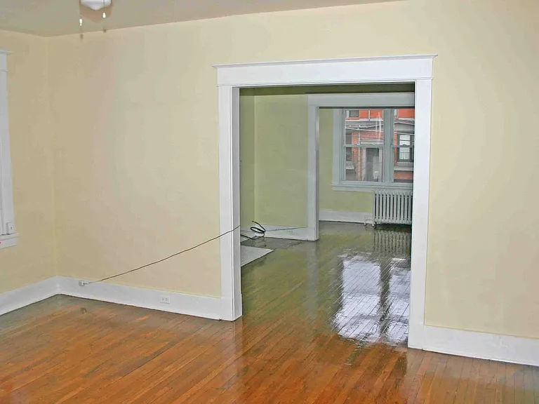1519 S Negley Ave — Photo 6