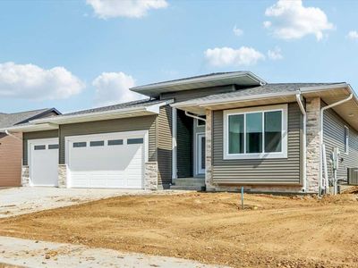 750 Chamberlin Ln, North Liberty, IA, 52317