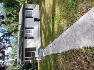 425 S 12th St, Leesburg, FL 34748