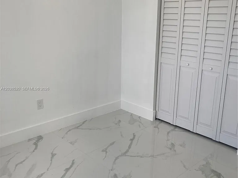 18765 SW 100th Ave #18765 — Photo 14