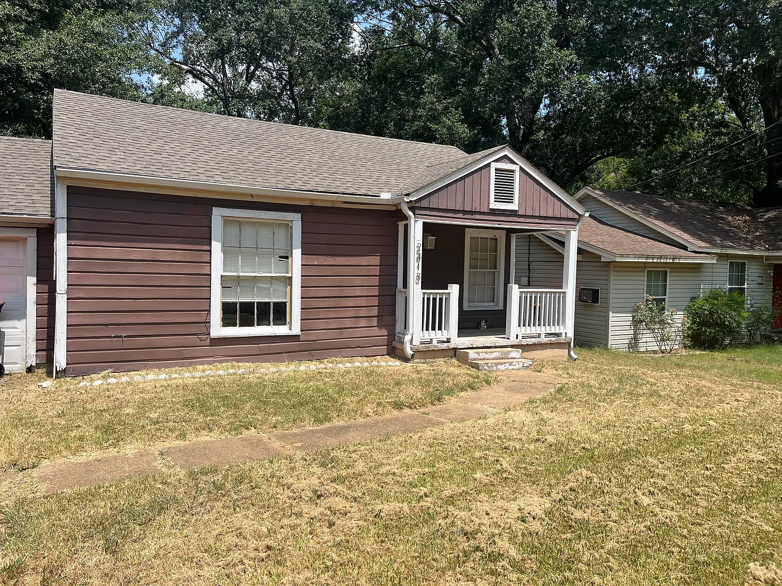 3 bed, 1428 sqft, $1,200 — Photo 2