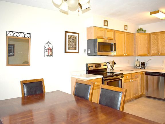 4th image of 504 24th St NE