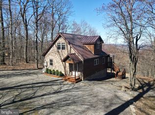 671 Razor Back Ridge Rd, Great Cacapon, WV 25422
