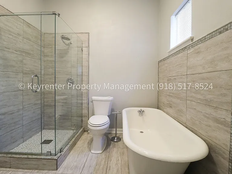 1324 N Cheyenne Ave — Photo 28
