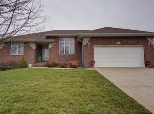 1605 E Bingham St, Ozark, MO 65721