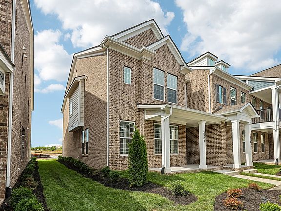 2nd image of 2718 Willowoak Trl #2901