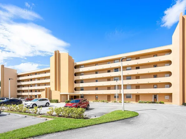 5301 NW 2nd Avenue #302, Boca Raton, FL 33487