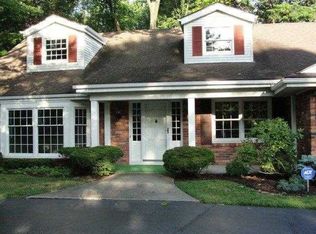 4853 Skelly Rd, Toledo, OH 43623