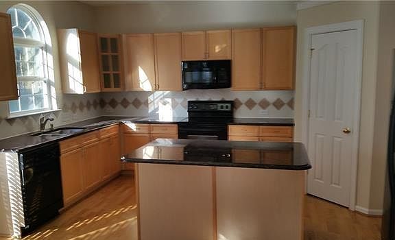 5th image of 14238 Northridge Dr