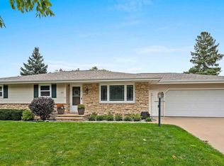 510 S Fidelis St, Appleton, WI 54915