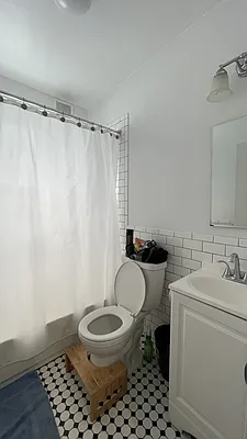 Rented by Roselyn  Fortuna LLC | media 10