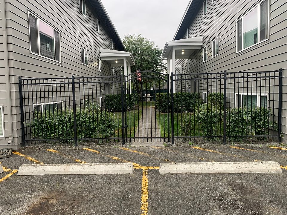1st image of 810 W 25th Ave #4