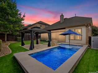 1815 Big Thunder Rd, San Antonio, TX 78245