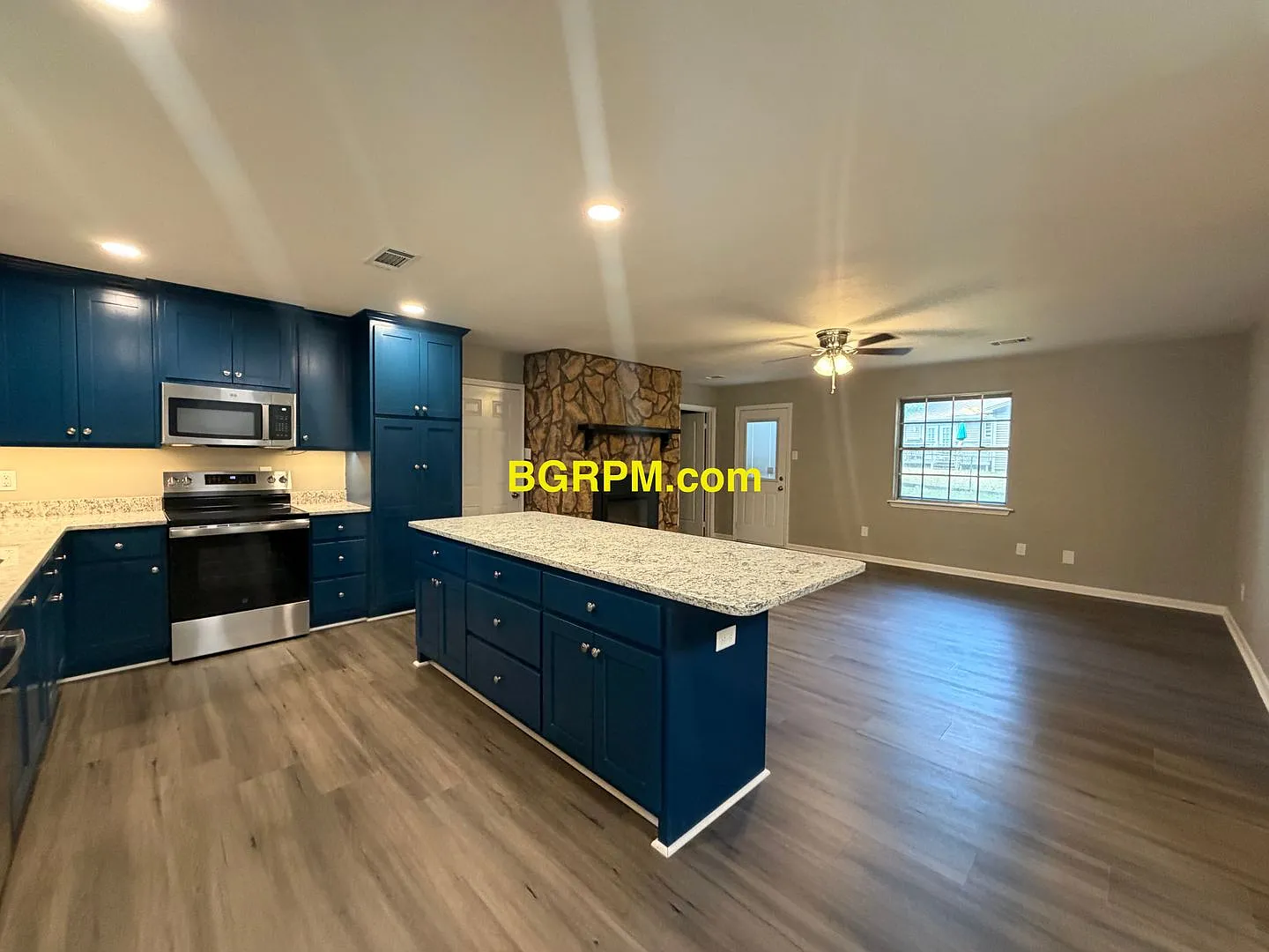 3 BD 2 BA — Photo 2