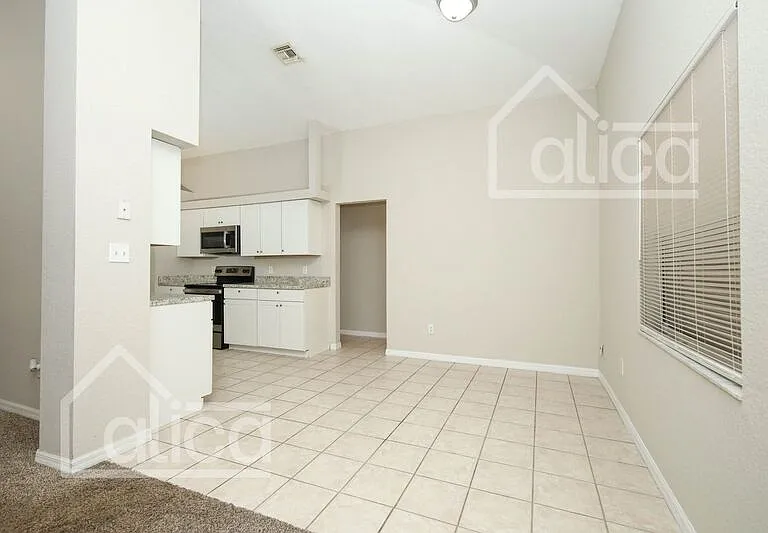 7331 Holly St — Photo 8