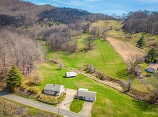 1345 Max Thompson Rd, Canton, NC 28716