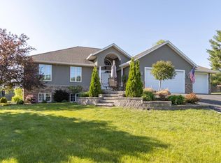 5702 Pine Ter, Weston, WI 54476