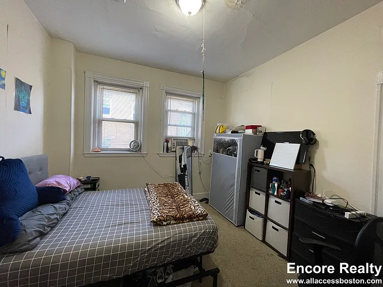11 Park St #6 — Photo 26