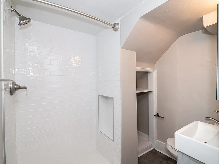 Ogden Park Townhomes — Photo 32
