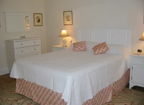 Rented by Fox Residential Group | media 11