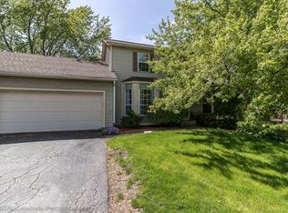 1377 Rennet Dr, Naperville, IL 60565