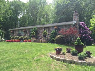 184 Paper Mill Rd, Barto, PA 19504