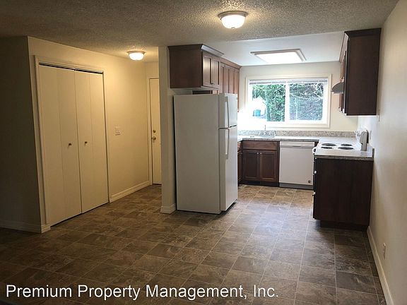 2nd image of 3303 Alberta Ave NE #3671966