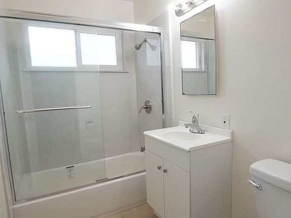 4th image of 2497 Anna Dr APT 14