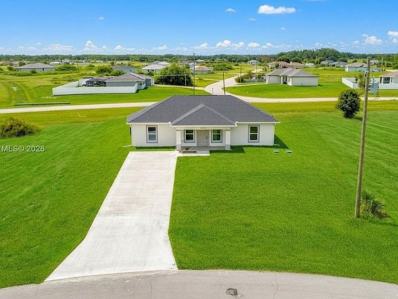 4th image of 9019 E Crow Cir
