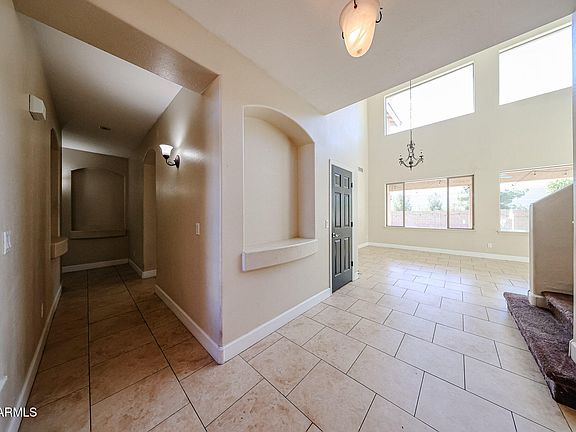 4th image of 16577 W SAGUARO Lane