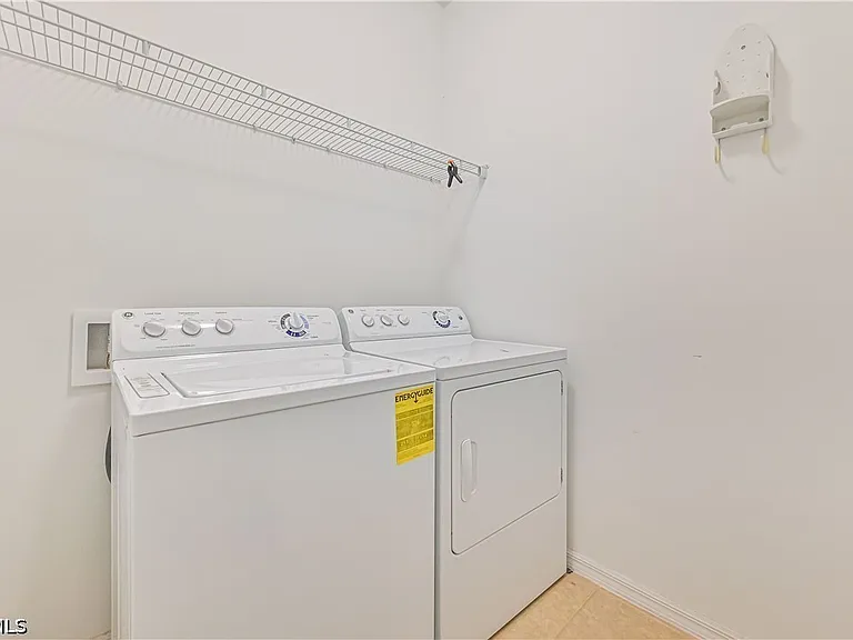 3755 Tilbor Cir — Photo 15