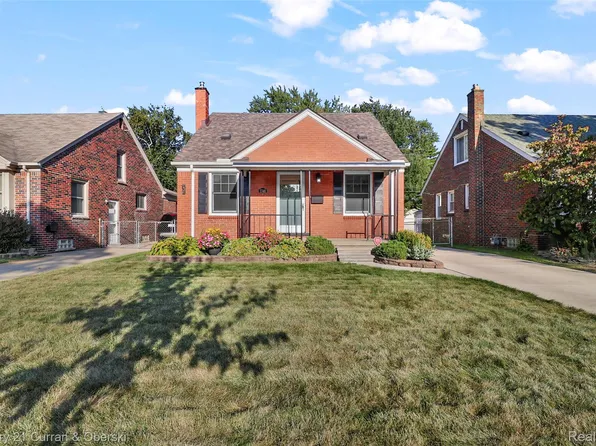 1746 Kingsbury Ave, Dearborn, MI 48128