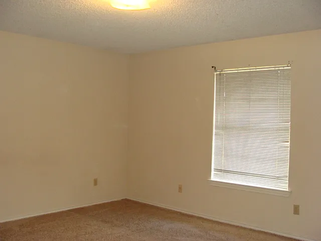 2711 Augusta St #B — Photo 6
