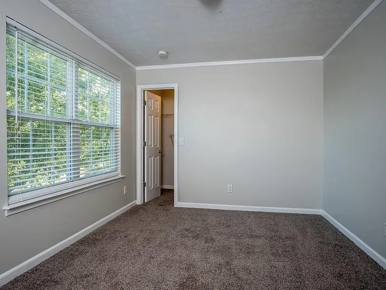 1078 River Plantation Dr — Photo 18