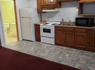 9934 Main St APT 2, Hebron, IL 60034