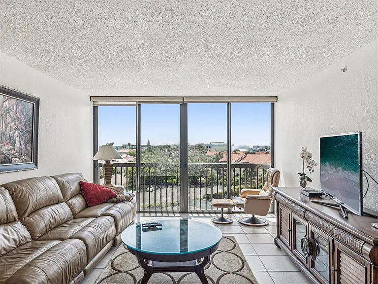 255 Dolphin Point #501 — Photo 3