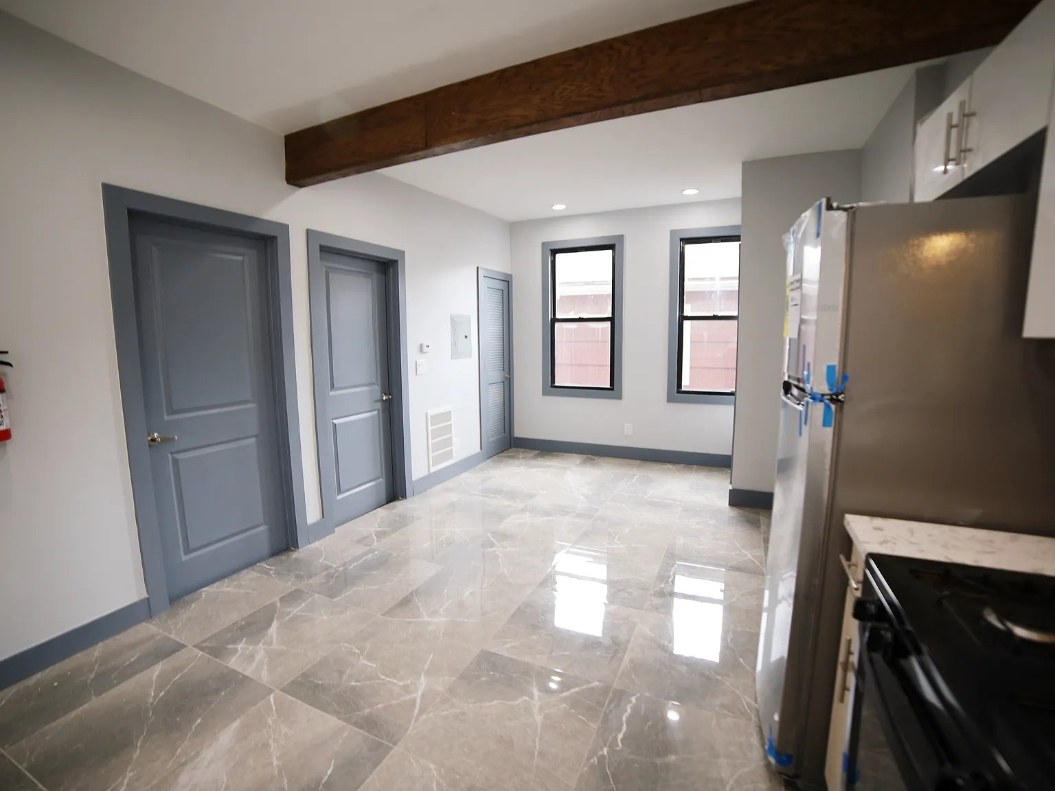 137 Myrtle Ave — Photo 4