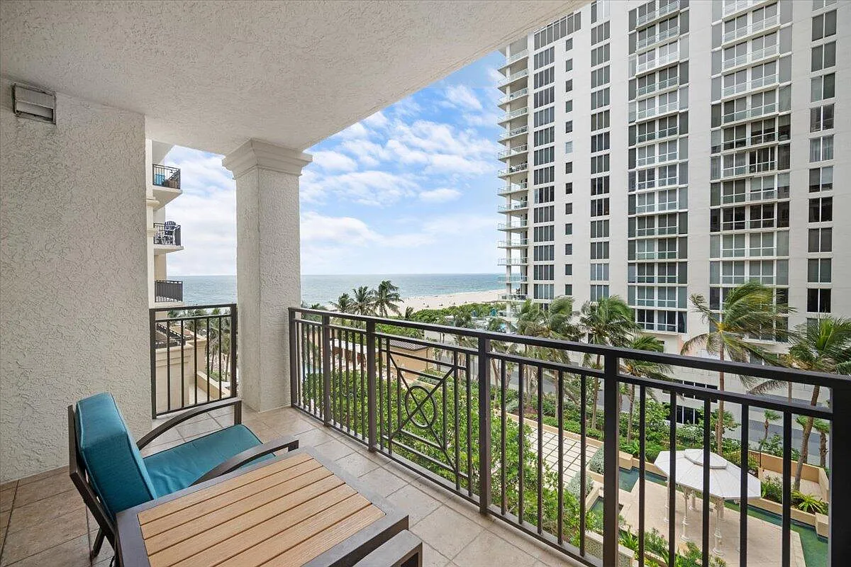 2 bed, 1292 sqft, $8,500 — Photo 2