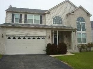 1677 Aster Dr, Romeoville, IL 60446